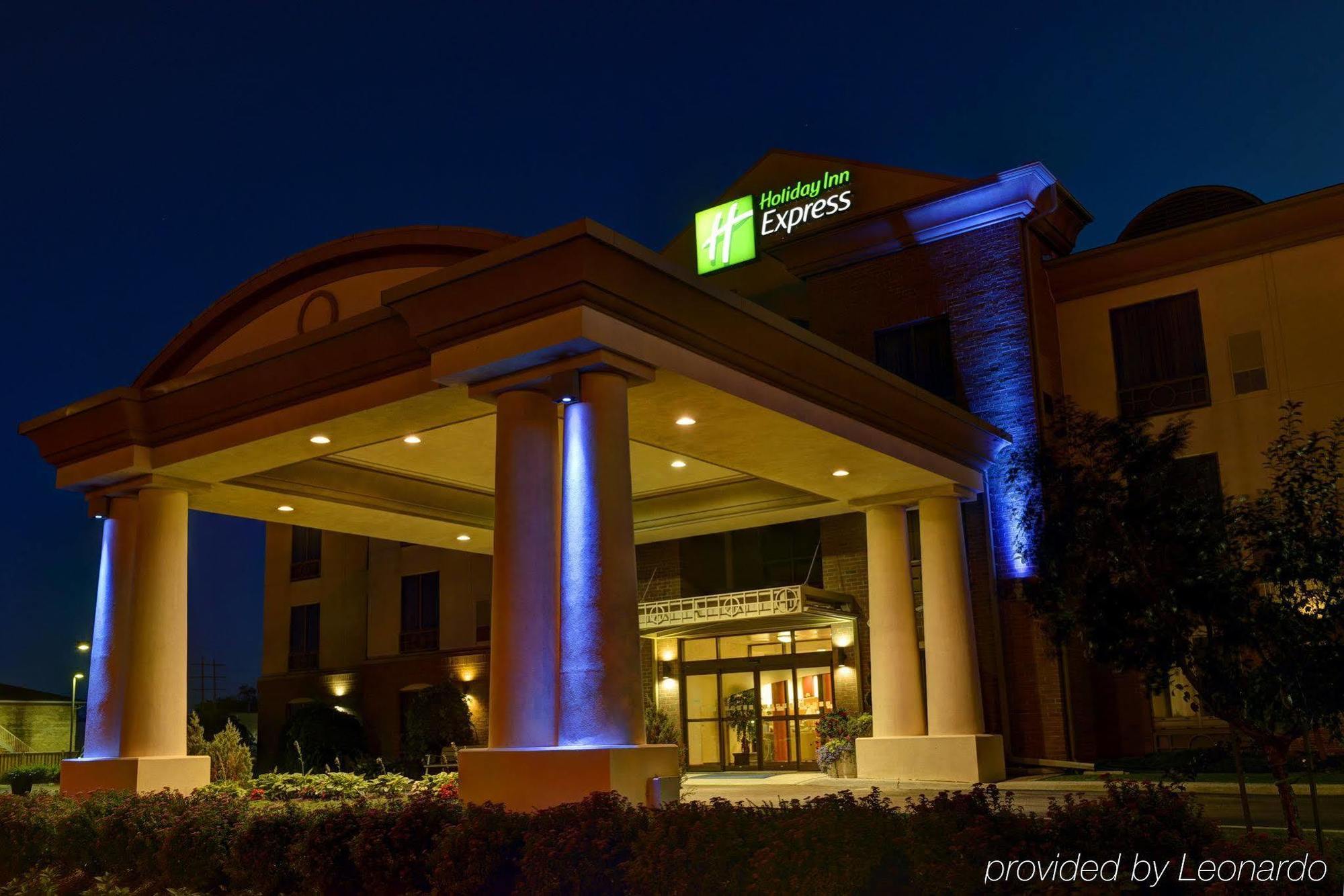 Holiday Inn Express And Suites Guelph, An Ihg Hotel Exterior foto